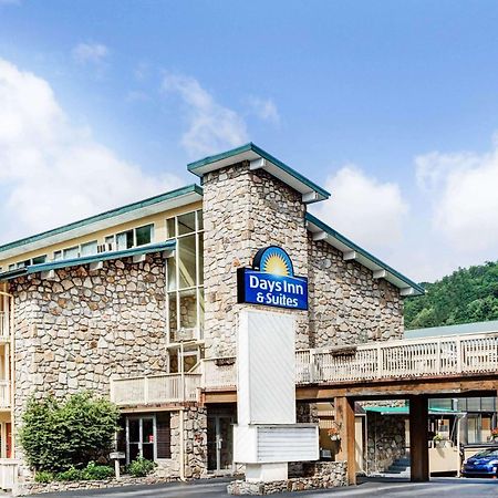 Days Inn & Suites By Wyndham Downtown Gatlinburg Parkway Dış mekan fotoğraf